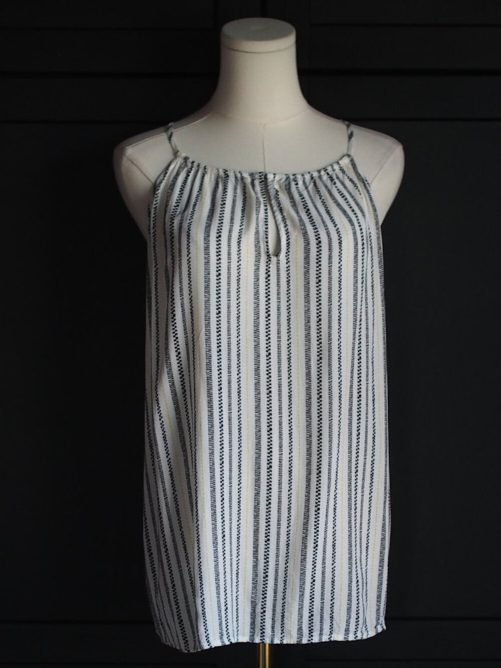 Old Navy | Relaxed High-Neck Swing Cami